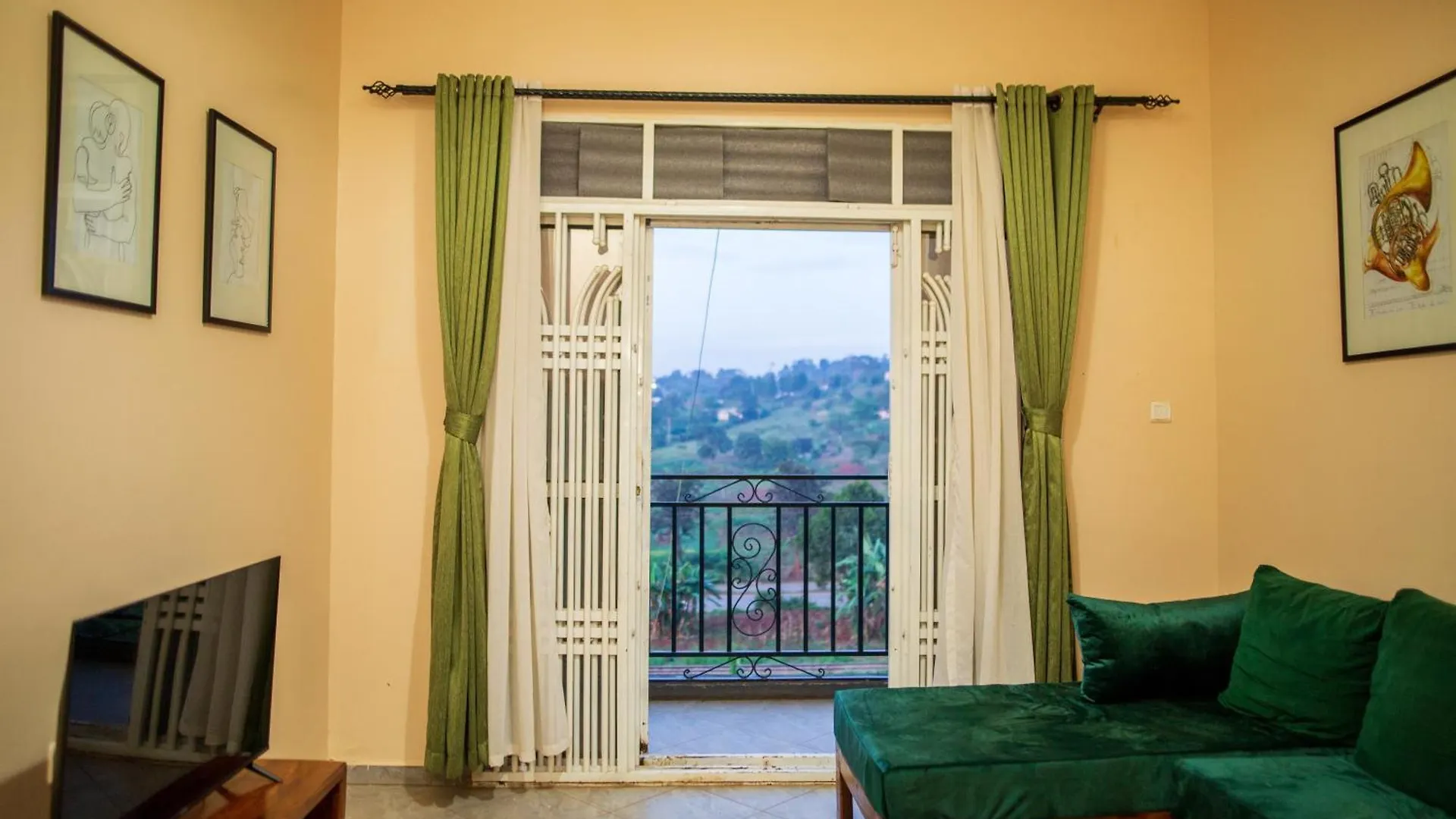 Jinja City Gem Apartment